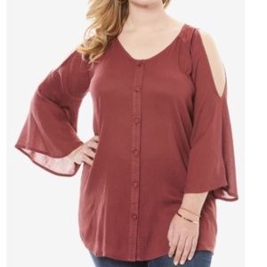 NWT 18W cold shoulder crinkle top